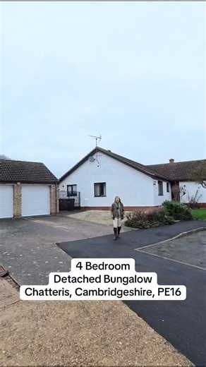 Barge Estates on Instagram: "🏡 FOR SALE 🏡 £400,000 Chatteris, Cambridgeshire, PE16 Rightmove Link ⬇️ https://www.rightmove.co.uk/properties/171821669#/?channel=RES_BUY"