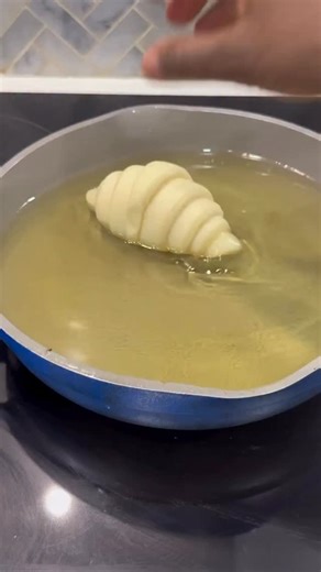 Azeezat Akinola on Instagram: "Don’t miss out: 👉🏽Still not getting that bread as fluffy as mine ? Buy my secrets to fluffiness - link on profile. 👉🏽 Grab my cookbook with 50+ favorite tried & tested recipes VOL 1 & VOL 2 – link on profile! 👉🏽 Shop my kitchen gadgets & baking tools– all my favorites are linked on my storefront. 👉🏽shop my MIXER (link on my profile ) 👉🏽want written step by step instructions of my daily recipes ? Subscribe to my Facebook page . (See my Facebook profile ) I