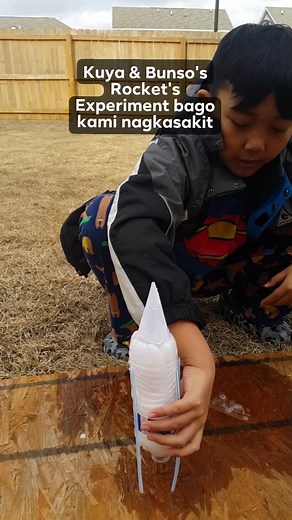 Homemade rocket experiment using white vinegar and baking soda #Rockets #science #justforfun #experiment #scienceexperiment #coolkids | Meilani Olano