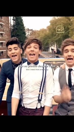 Fantasminha Music👻🎵 on Instagram: "🎵 One Thing 🎙️ @onedirection Lançada em 2012, One Thing é um dos singles do álbum “Up All Night”, o disco de estreia do One Direction que ajudou a consolidar a banda como um fenômeno mundial. A música traz a sonoridade pop animada típica do início da carreira do grupo e fala sobre aquele sentimento intenso de estar completamente apaixonado por alguém ✨ 📌 Curiosidades: • One Thing foi o terceiro single do álbum Up All Night. • A canção alcançou o Top 10 em 