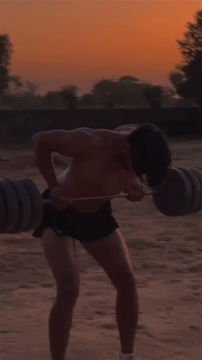 Pankaj×͜×Choudhary on Instagram: "Reality 🫴 #reels #running #runningman #runningmotivation #foryou #runner_pankaj"