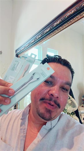 Effective Tooth Whitening Toothpastes for Bright Smiles