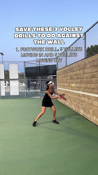 Try these tennis volley drills for footwork, reaction and control and let me know how you did 😜🎾 10% OFF AT WWW.HEAD.COM WITH CODE: ELI10 🇺🇸 #tennis #tennistip #tennisdrill #volley #wall