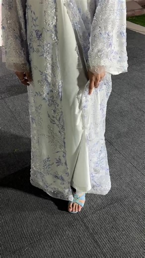 Stylish Abayas for Winter Fashion in Abu Dhabi