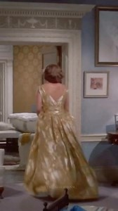 Vintage Icons on Instagram: "Ingrid Bergman in Indiscreet (1958) #ingridbergman #carygrant #vintageic0ns_ #notorious #notorious1946 #ingrid #bergman #carygrantstyle #carygrantlove #love #1940s #40s #1940smovies #oldhollywood #retromovies #retro #vintage #iconic #hitchcock #alfredhitchcock #classicmovie #classic # #isabellarossellini #actress #casablanca #relationships #lovemovies #indiscreet #indiscreet1958"