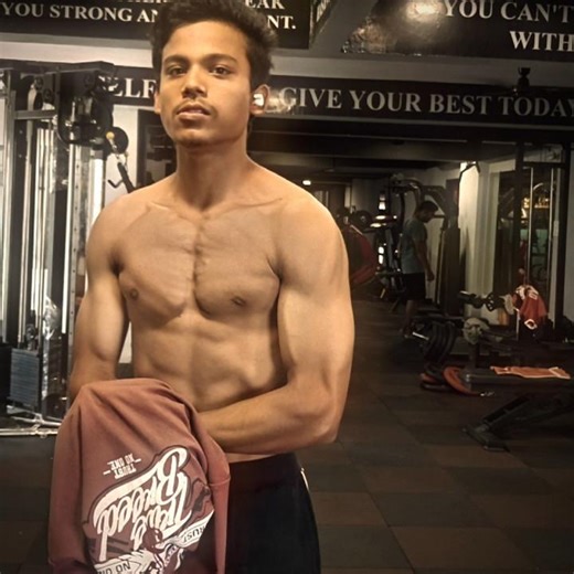 ALIEN GAINS ON CHEST👽 #gym #motivation #motivation #aestheic #shortsfeed #edit