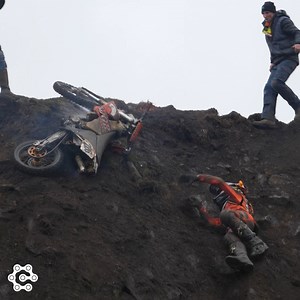 720K views · 10K reactions | You can't fail without trying. - It's British Extreme Enduro time this weekend for round 2 Cowm Leisure. - Footages from BEEC 2019 season Round 2. - Either be there or stay tuned for the latest. - #enduro #extremeenduro #britishextreme #dirtbike #fail #endurolife | Enduro Life Media | Facebook