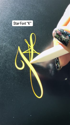 Creative Techniques in Digital Calligraphy with the Star Font K