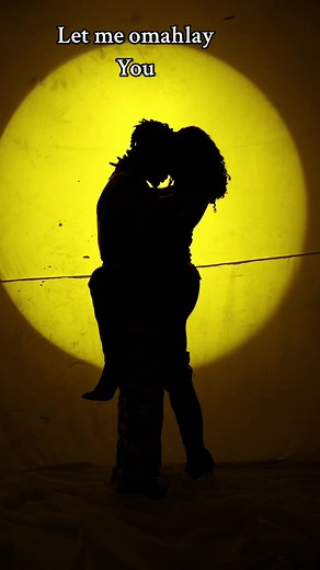 Omah Lay Live Performance with Female Fan | Stage Performance Highlights