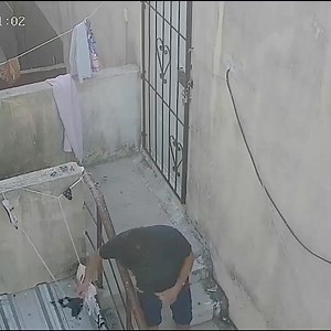 #Cancun Cámara de seguridad capta a joven robando la ropa interior de una menor de Edad en la Supermanzana 259🔴👇🏻👇🏻 | Noticias Cancún 365 Días