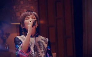 Superfly Live at Studio "Sing Together"