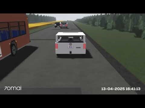 (3/4) Lada Riva collides with a Mazda Gray Machine in Ufa, Russia (13.04.2025)