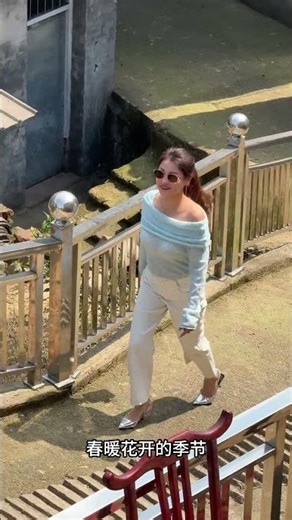 Embrace Colorful Spring: Say No to Black & White