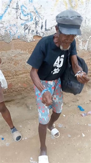 La vieja guardia activa paa ass | Comando Comando