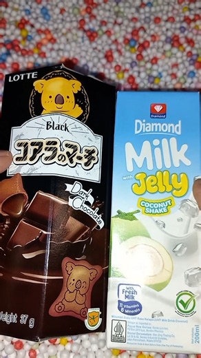 menemukan diamond milk jelly coconut dan lotte koala march dark chocolate dikardus #jajanan #jajan