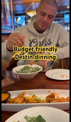 How We eat in Destin for cheap (LongHorn Hack)