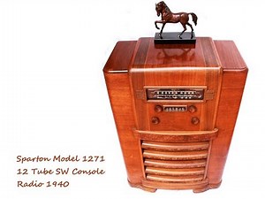 1940 Sparton Model 1271 12-tube Short-Wave Console Radio