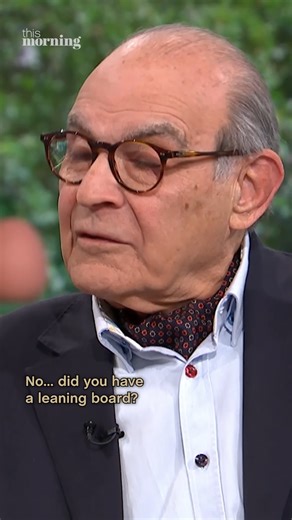 204K views · 1.4K reactions | Sir David Sauchet reveals the key accessory every actor needs... and it's probably not what you think! 樂 | This Morning | Facebook