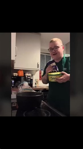 Daz Games Reactions to Candy's Cooking