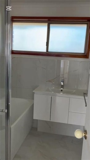 4/3 Main Street, Pakenham - RENTAL WALKTHROUGH