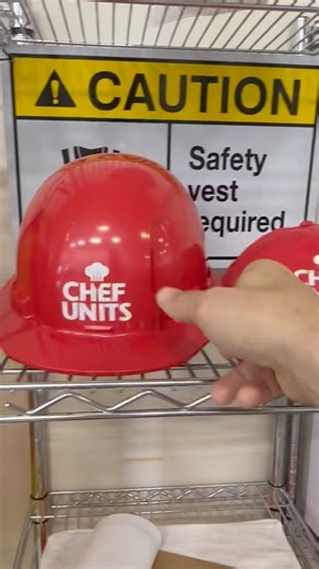 Another beautiful day here at Chef Units ☀️🚚 #ChefUnits #foodtrucks #mobile #kitchen #custombuilt #craftsmanship #cheflife | Chef Units