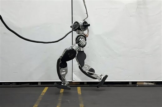 Next-generation humanoid robot can do the moonwalk