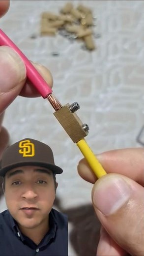 Mechanical connector for connecting electrical cables #electricity #electrician #connectors