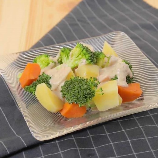 手作りだれが美味しい！ ゴマだれ温野菜サラダのレシピ動画・作り方 | デリッシュキッチン