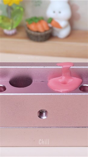 20K views · 558 reactions | Creative two tone lipstick. Impressive enough for you? | Satisfying Makeup Repair | Facebook