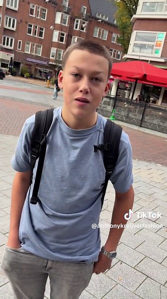 Jaja! Dean is terug met een onverwachte Loro!