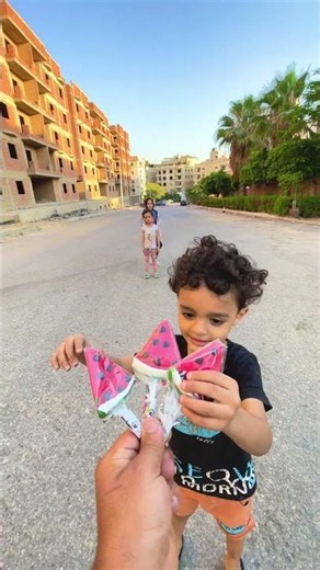 جبر خاطر الطفل الصغير وكسر خواطر والحظ السعيد😭💔