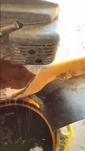 Cub Cadet ST100 159cc Oil Drain #fail #shorts Oil Change