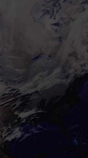 🌟 GIVEAWAY!🌟 Two icons. One legendary brownie. ✨ Just in time for National Brownie Day, the Palmer House x Killer Brownie collab has officially dropped—stacked with gooey caramel, rich chocolate, and that historic apricot-walnut glaze from 1893. All December, enjoy the limited time collab, at Lockwood Restaurant—or swing by the Lobby on select dates for complimentary samples. And because a brownie this iconic deserves a gift just as sweet… ENTER TO WIN the Palmer House, a Hilton Hotel Package: