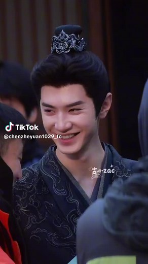 lizan smile so beautiful 🥰 #chenzheyuan #foryoupage #chinesecdrama🇨🇳 #fypပေါ်ရောက်စမ်းကွာ #fypပေါ်ရောက်စမ်း😒👊🏻မရောက်လည်းနေ🥴