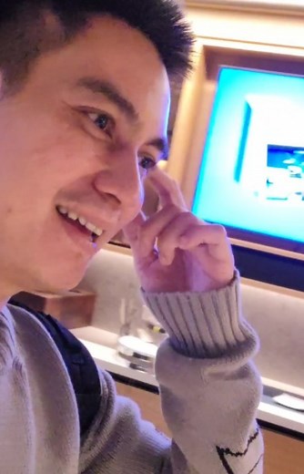 Baim Wong on Instagram: "Final NBA game 2 !! And we are in the Oracle suite room . Lets go !! Cant wait for the game"