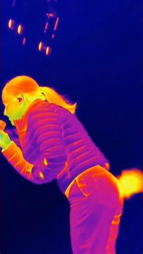 When the concert get a little too hot | fart while singing #viraltiktok #uk #laugh #funny #viral