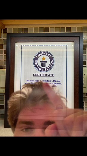 World's Fastest Clapper Challenges You to a Clap-Off Challenge