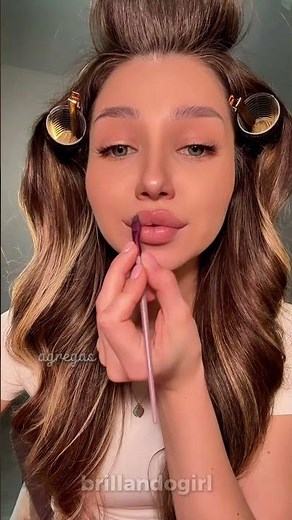 This lip technique is insane! 😍 #liptutorial #makeupshorts #lips #kbeauty #makeuptutorial