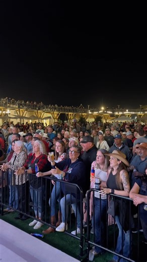 🚨🚨 90’s THROWBACK PARTY ALERT 🚨🚨 We’re cranking the nostalgia ALL. THE. WAY. UP. 📼🔥 From Michael Jackson to Madonna. Nirvana to Whitney Houston. Garth to Reba. Come sing along, dance it out, and relive the soundtrack of the greatest decade ever. 🕺💿 Retro 94.7’s DJ Ed Ocanas is on the decks spinning nonstop 90’s throwbacks — old-school R&B, pop, rock, dancefloor anthems, and more — including the songs you still know every word to. Think: baggy jeans, butterfly clips, neon vibes, and hits 