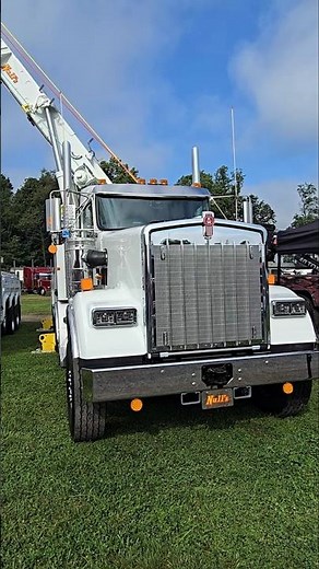 85 T Null's Rotator 2025 Kenworth W900 @ Buck 35 Annual Truckers Day