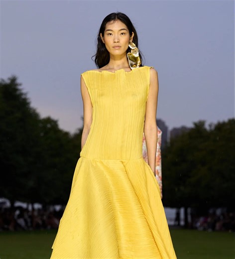 The Biggest Trends and Moments From New York Fashion Week Spring-Summer 2024