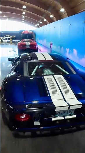 Ford GT 5.4L V8 Supercharged - Racing Stripes - Model Year 2005 - 2006 - LeMay Auto Museum Supercars