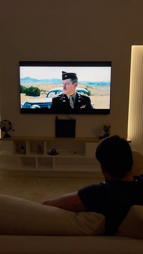 76K views · 25 comments | Can’t stop won’t stop talking about this new Neo QLED 8K Samsung AI TV. Gamers and binge watchers, don’t miss out and get it to enjoy the Dolby Atmos, the high frame rate for PC-connected games, and others by the pre-order link: www.samsung.com #UpscaleYourEveryday | Mohamed Mekawy | Facebook