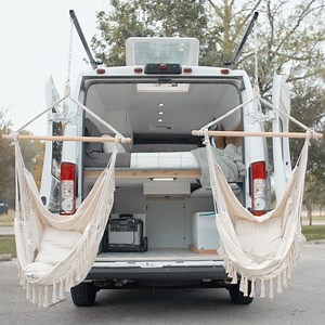 Brett and his Chewy Design Co. crew help a couple fulfill their van life dreams by outfitting the ultimate California coastal vacation van. Catch tonight’s episode of #VanGo to see how they incorporate surfing and relaxation into the design at 8/7c on #MagnoliaNetwork. 📺 | Magnolia Network