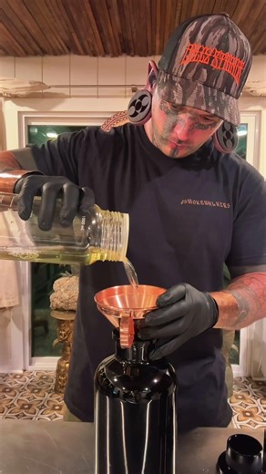 What Frankincense Essential Oil Really Is. The Chemistry Behind Boswellia Sacra Distillation