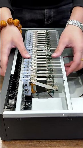 How to control Dozens android phone on 1 PC box farm bot Granja de celulares#phonefarm #boxphonefarm