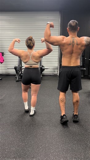 Couples That Lift Together: Strengthening Love at the Gym