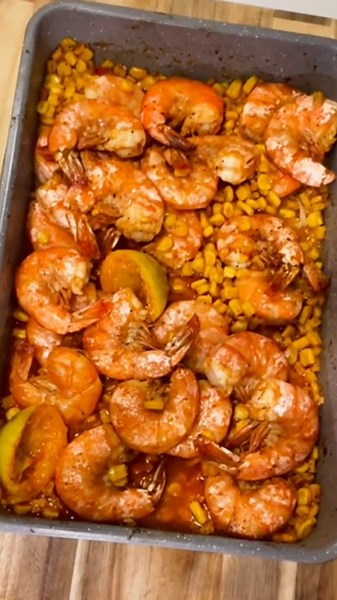 15-Minute Cajun Shrimp Bake (Sheet Pan Recipe)