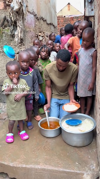 When you start giving instead of getting you make a difference You can always give a warm smile a sincere hello a positive vibe your attention your time your love and kindness to those around you#riseandsavechildrenministry