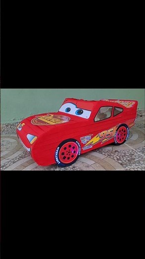 Lightning McQueen Piñata Full tutorial available on my channel #cars #rayomcqueen